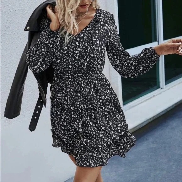 Boho apricot floral print tie neck mini dress - Picture 10 of 12